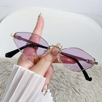 Batang Kalye Rhombus Cat Eye Sunglasses